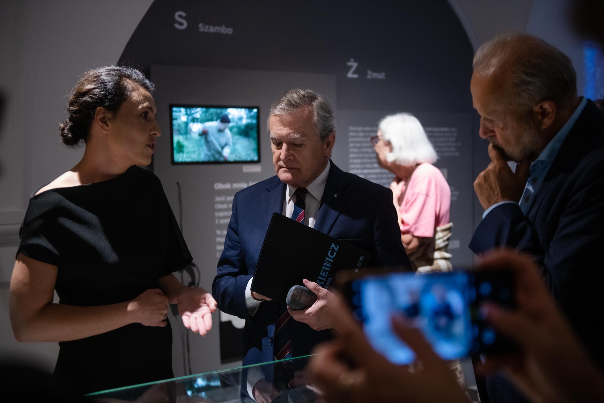 WYSTAWA. RYMKIEWICZ. ENCYKLOPEDIA