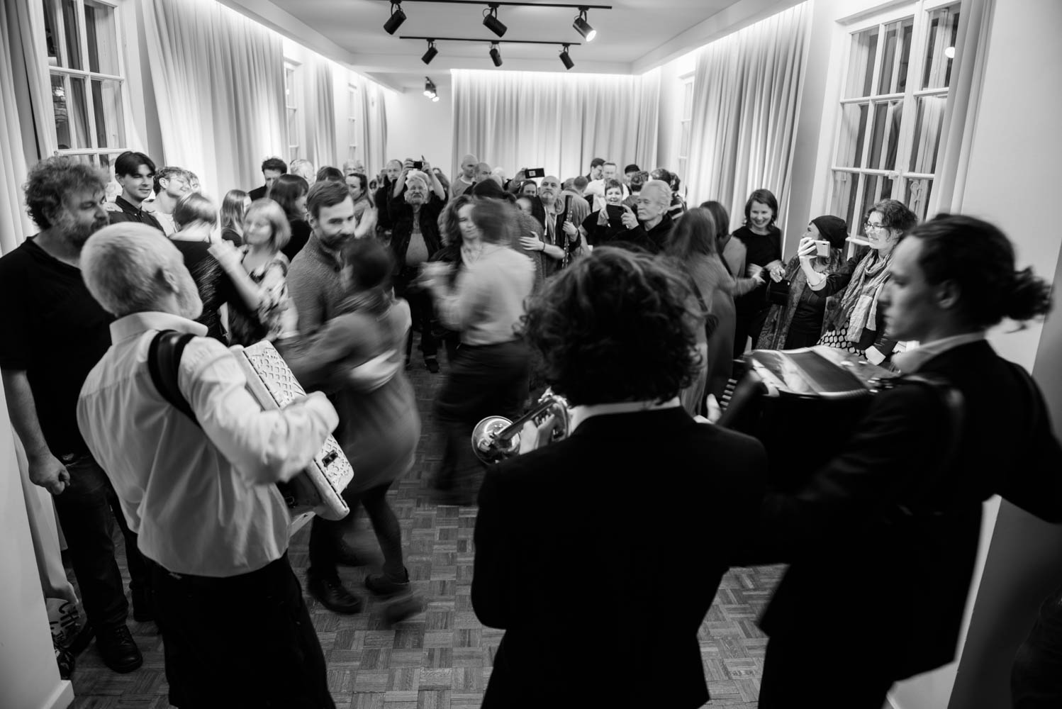 JEŚLI MOŻESZ, COŚ MI POWIEDZ, DAJ ZNAK JAKIŚ - Koncert Rymkiewiczowski